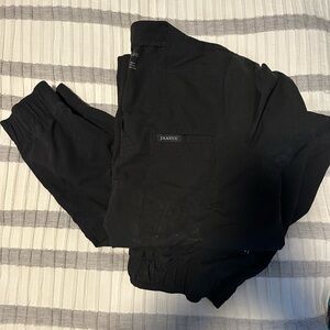 Jaanuu women’s  Black Joggers scrub set